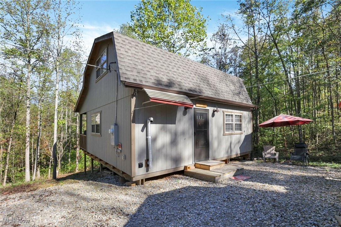 Property Photo:  8800 Hoop Pole Road  OH 43777 