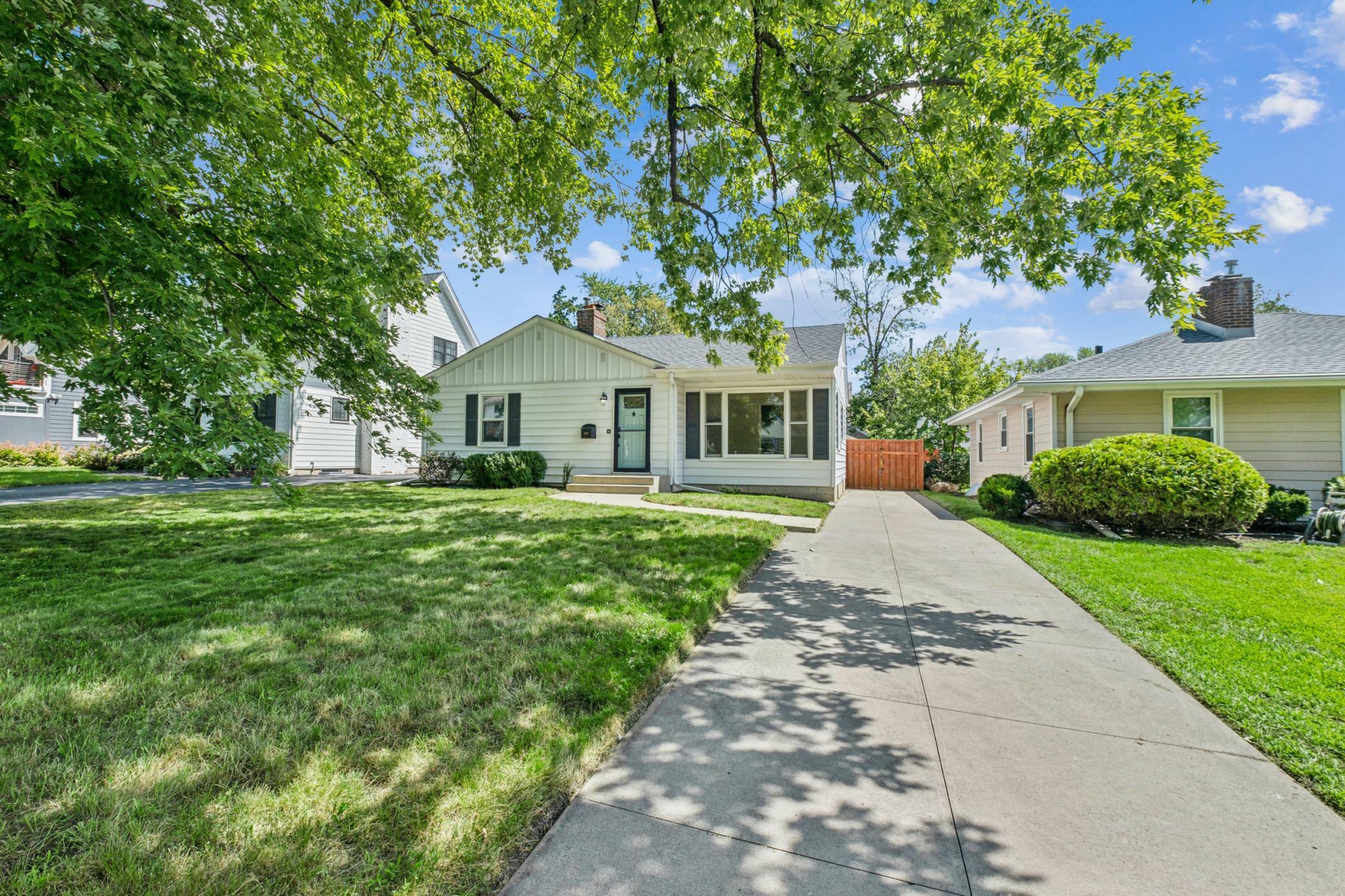 Property Photo:  5917 Wooddale Avenue  MN 55424 