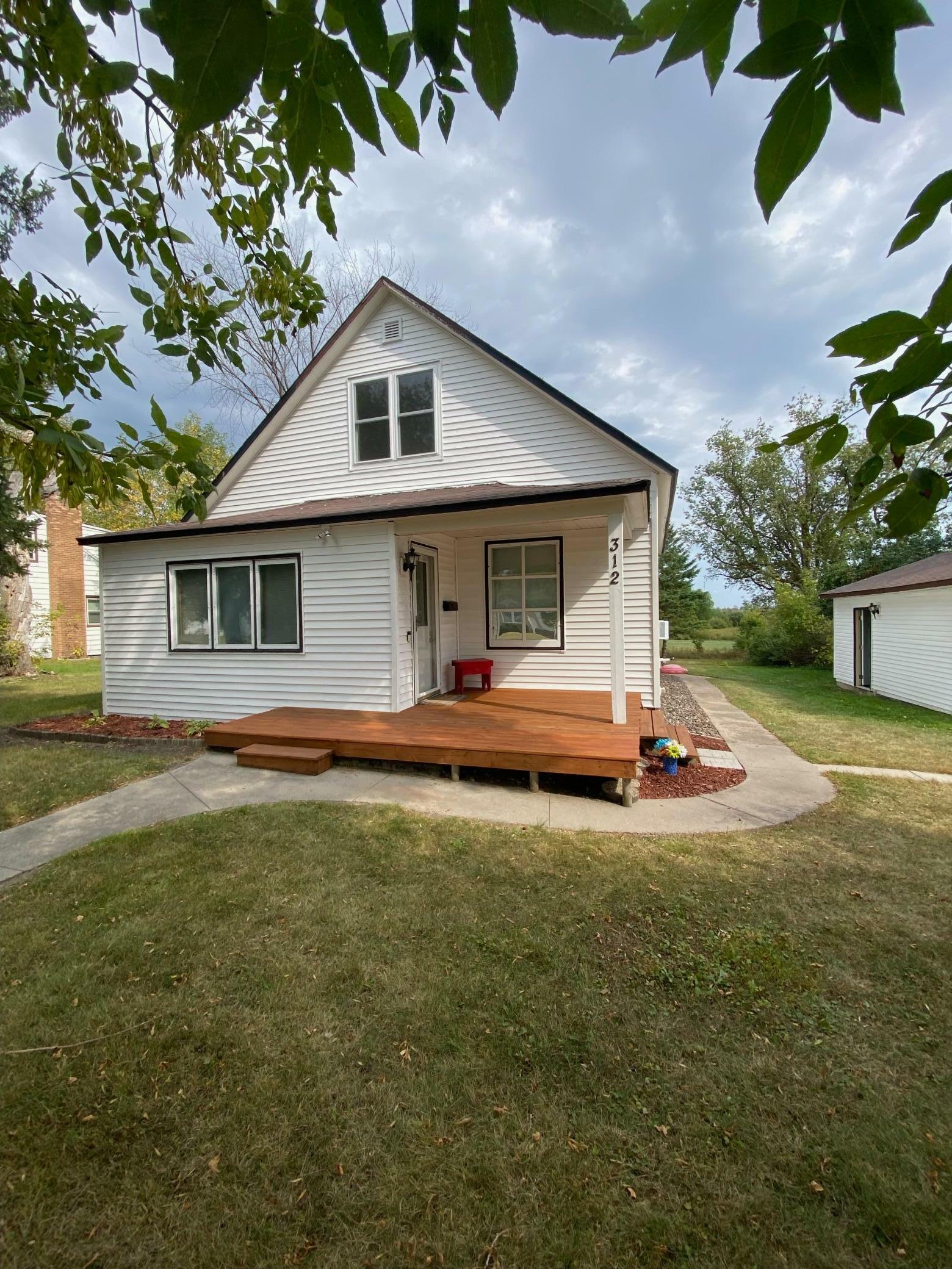 Property Photo:  312 N Brandt Avenue  MN 56542 