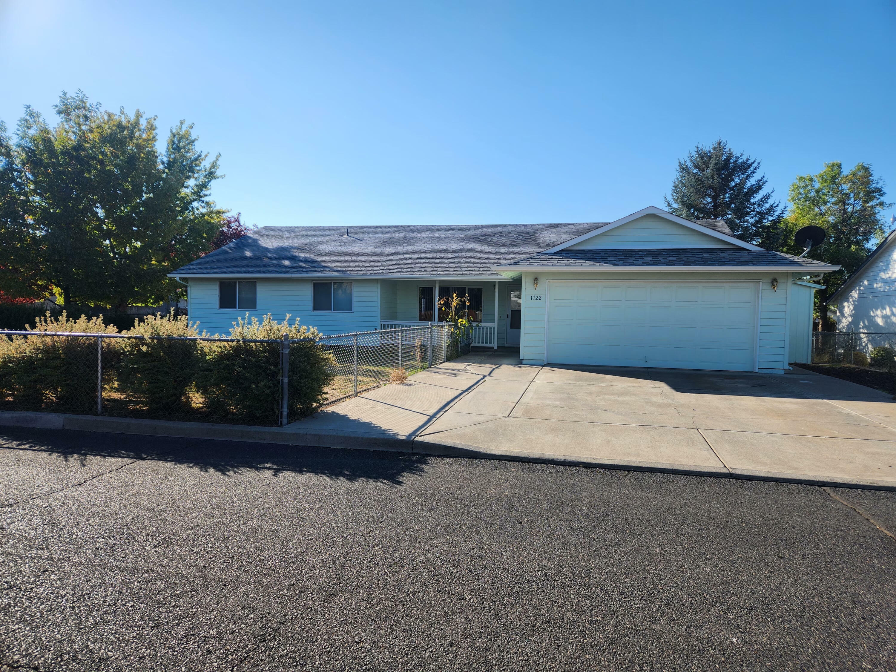 1122 NE Manzanita Street  Prineville OR 97754 photo