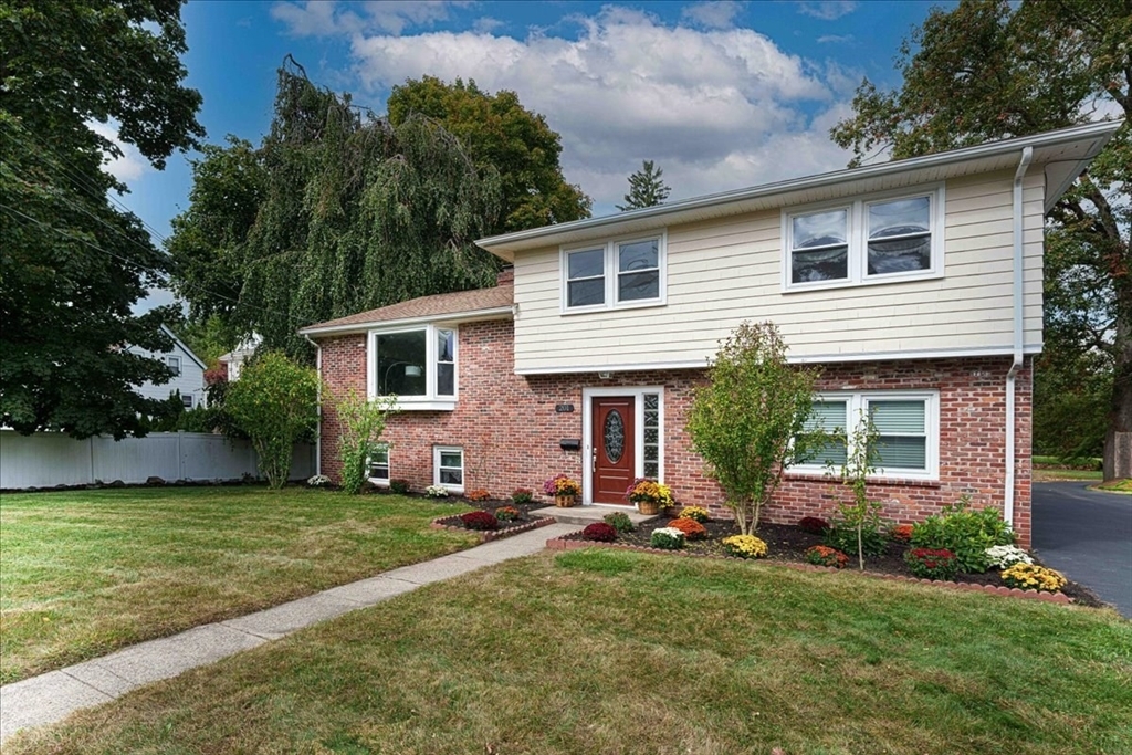 Property Photo: 201 Prospect St MA 02062