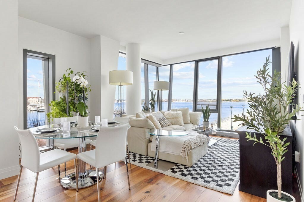 Property Photo:  300 Pier 4 Blvd 2C  MA 02210 