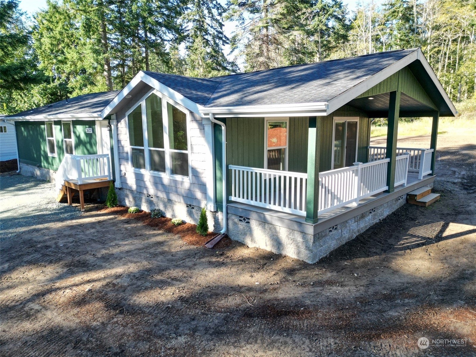 Property Photo:  2622 Van Dee Avenue  WA 98253 