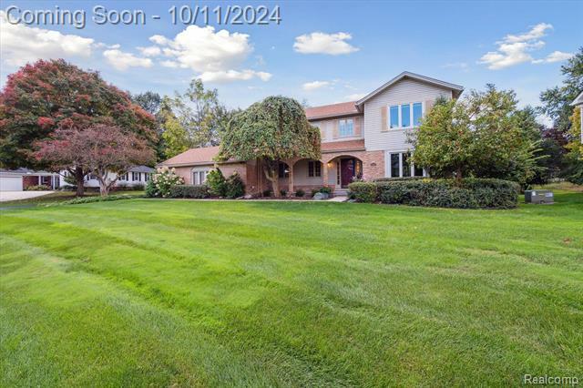 Property Photo:  1198 Hickory Hill Drive  MI 48309 