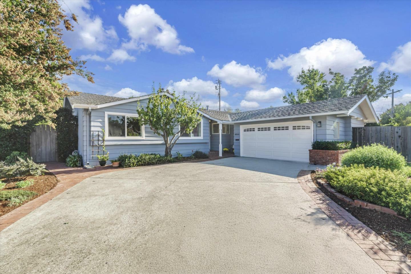 Property Photo:  4944 Northlawn Court  CA 95130 