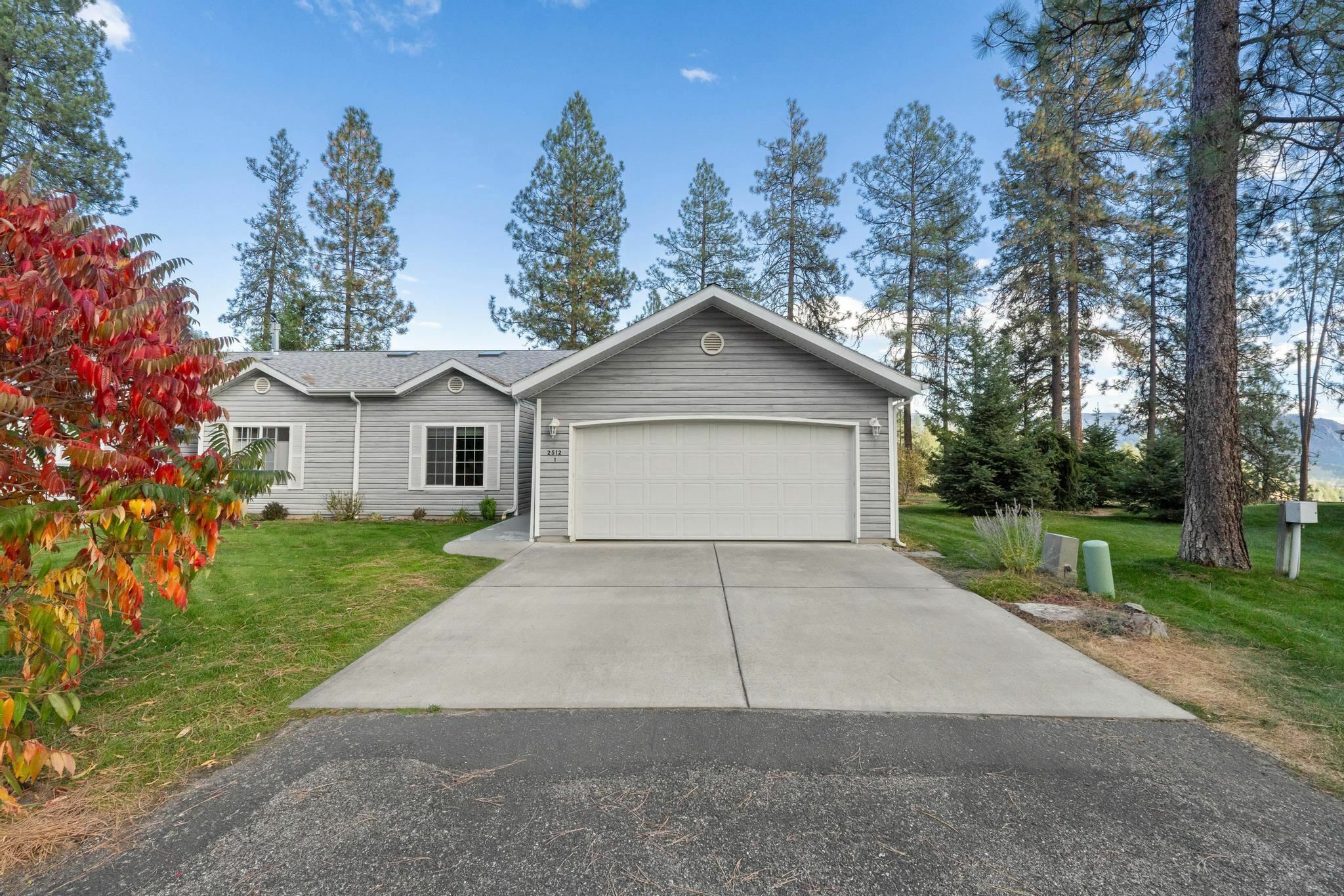 Property Photo:  2512 Canyon Crest Way 1  WA 99109 