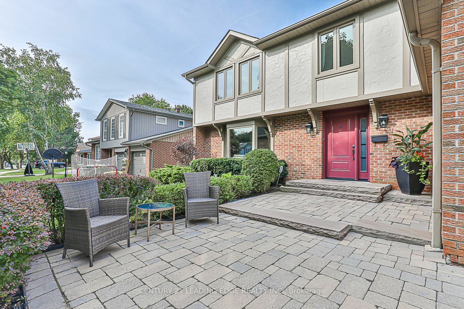 Property Photo:  110 Sir Lancelot Dr  ON L3P 2J4 