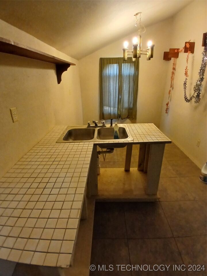 Property Photo:  416784 Delaware Drive  OK 74426 