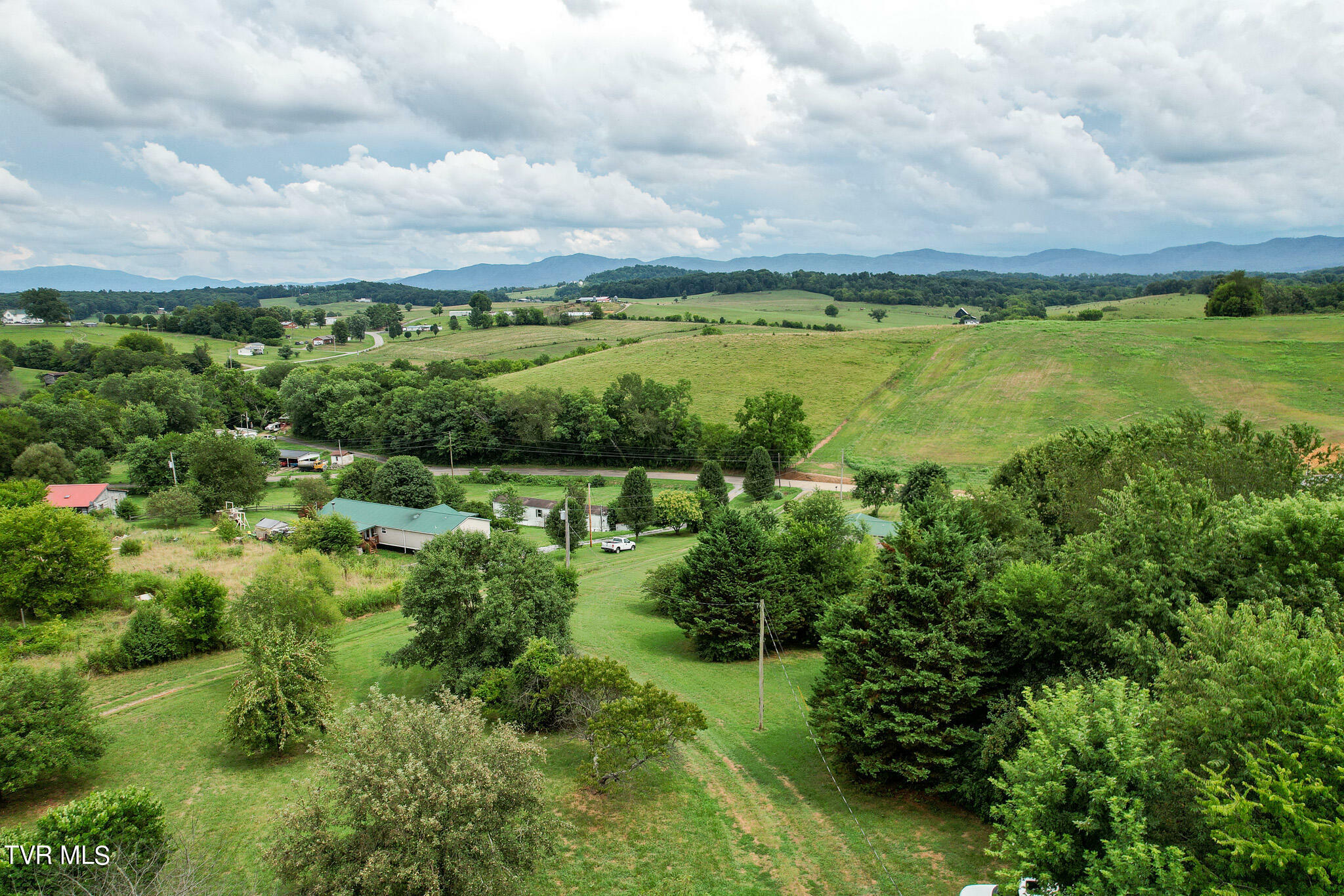 Property Photo:  1870 Old Newport Hwy Highway  TN 37743 