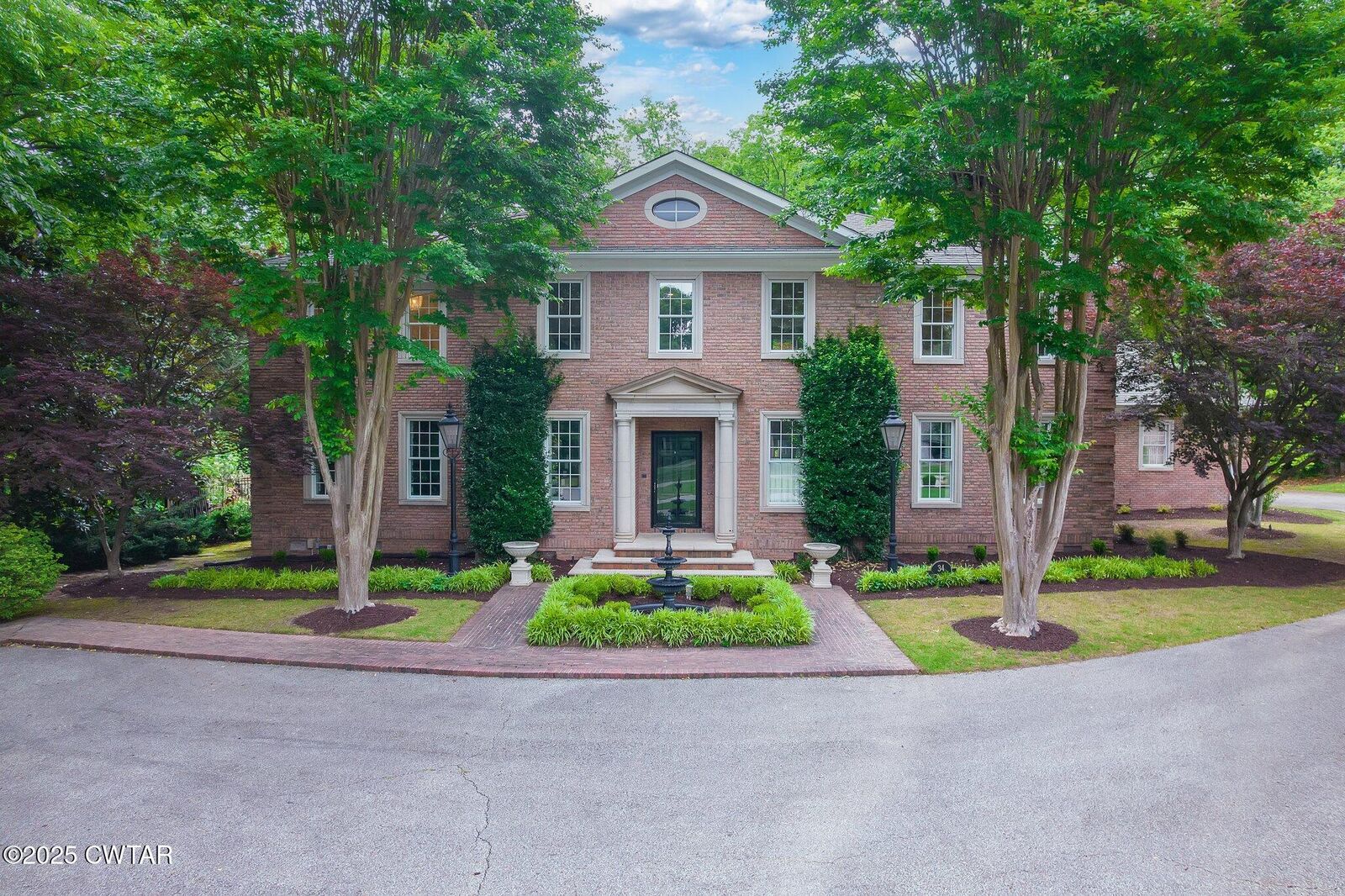 Property Photo: 34 Cross Creek Cove TN 38305