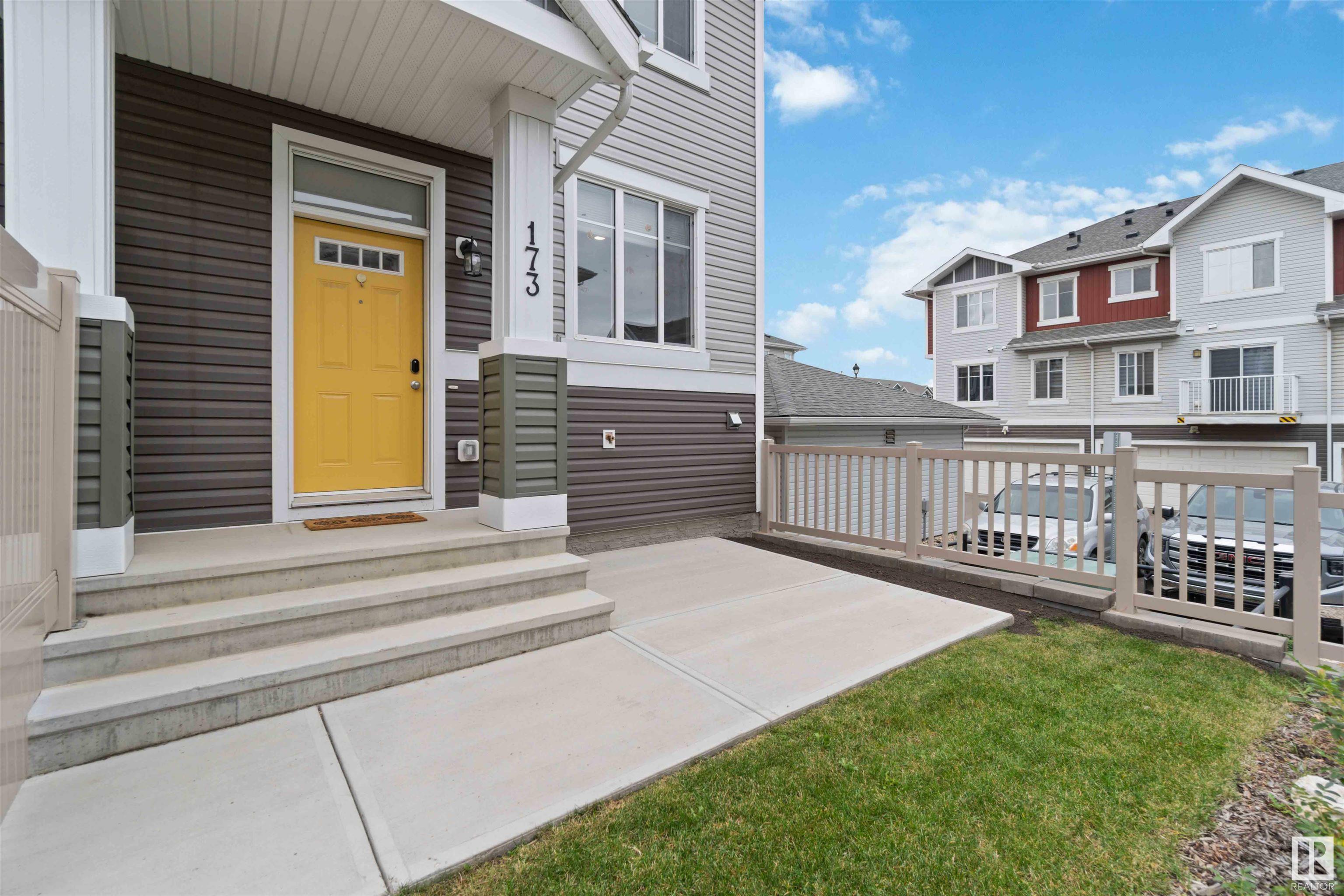 Property Photo:  2905 141 Street SW 173  AB T6W 3M4 