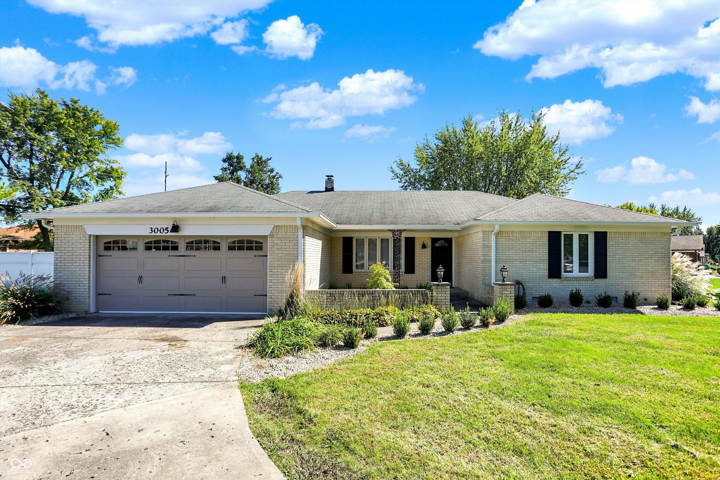 Property Photo:  3005 Olive Branch Road  IN 46143 