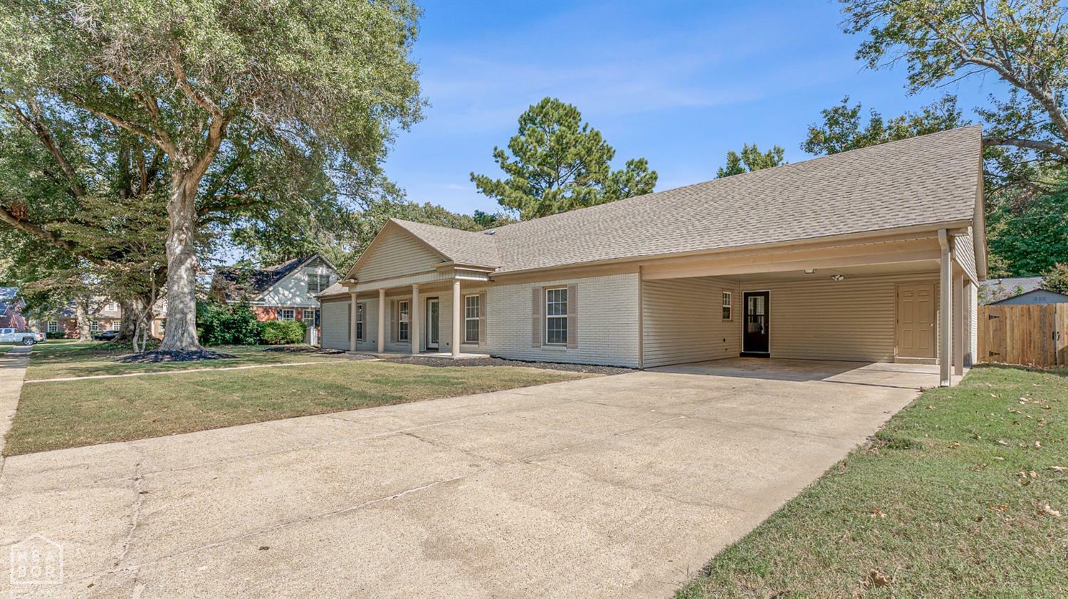 Property Photo:  1808 Westgate Street  AR 72315 