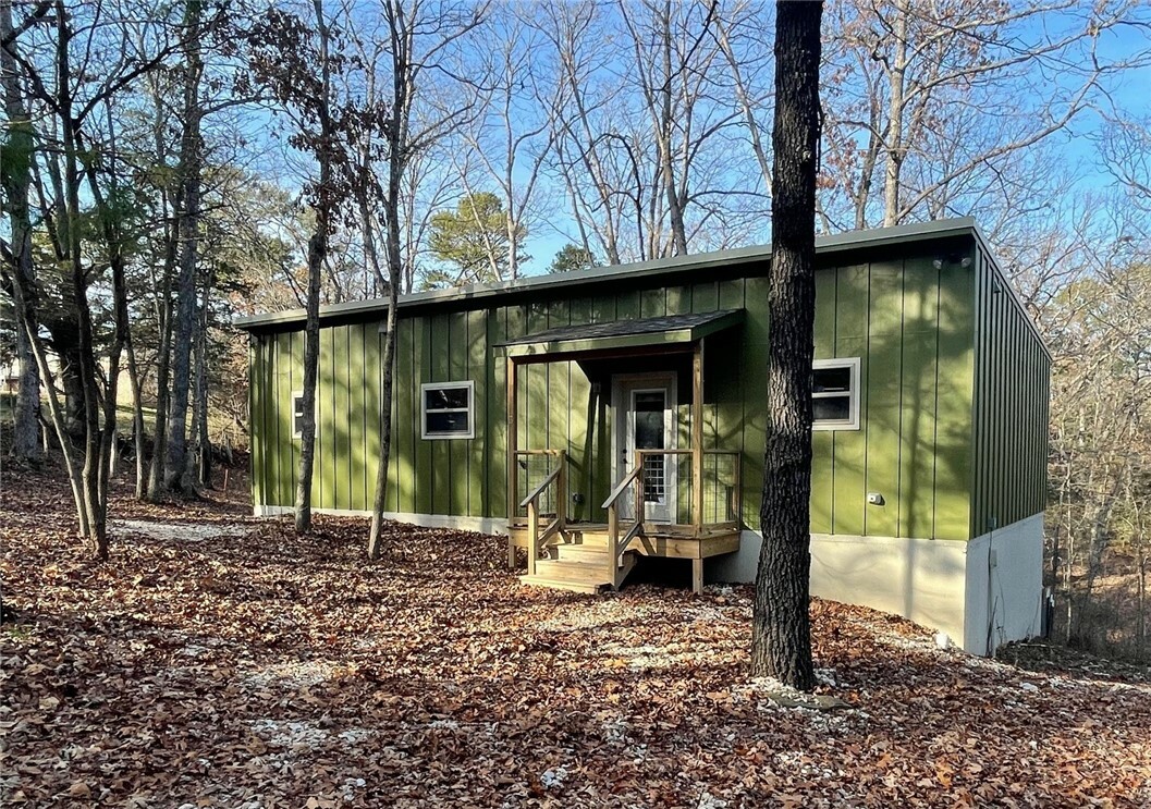 Property Photo:  3 Dairy Hollow Court  AR 72632 