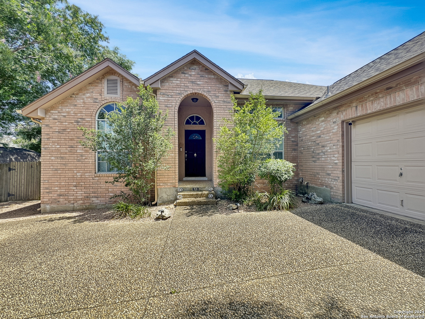 Property Photo:  610 Lightstone Dr  TX 78258 