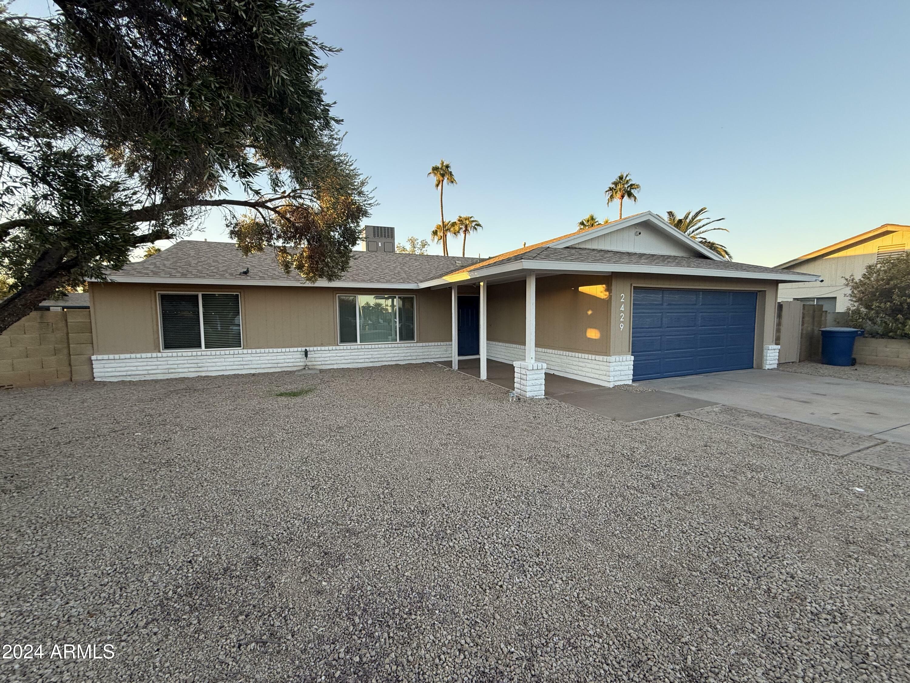 Property Photo:  2429 E Alameda Drive  AZ 85282 