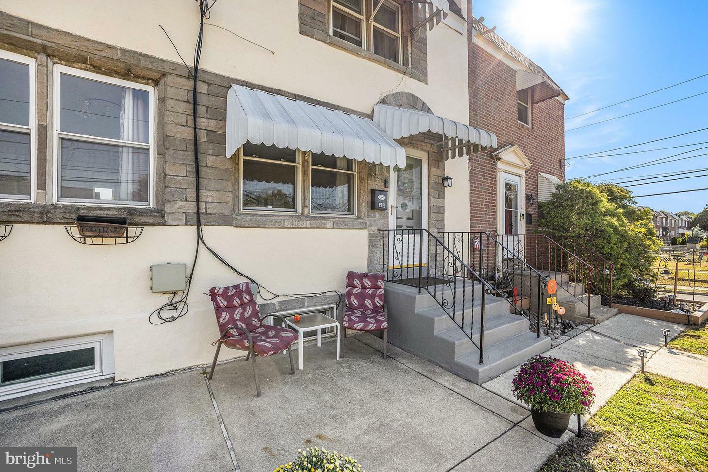 Property Photo:  68 W Berkley Avenue  PA 19018 