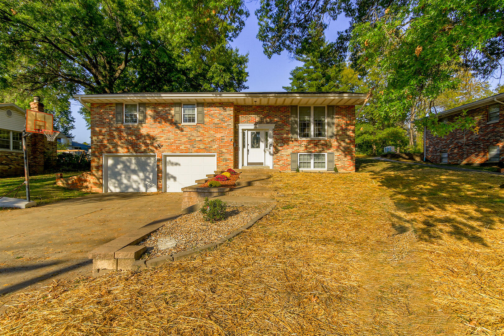 Property Photo:  734 Glendale Dr  MO 65109 