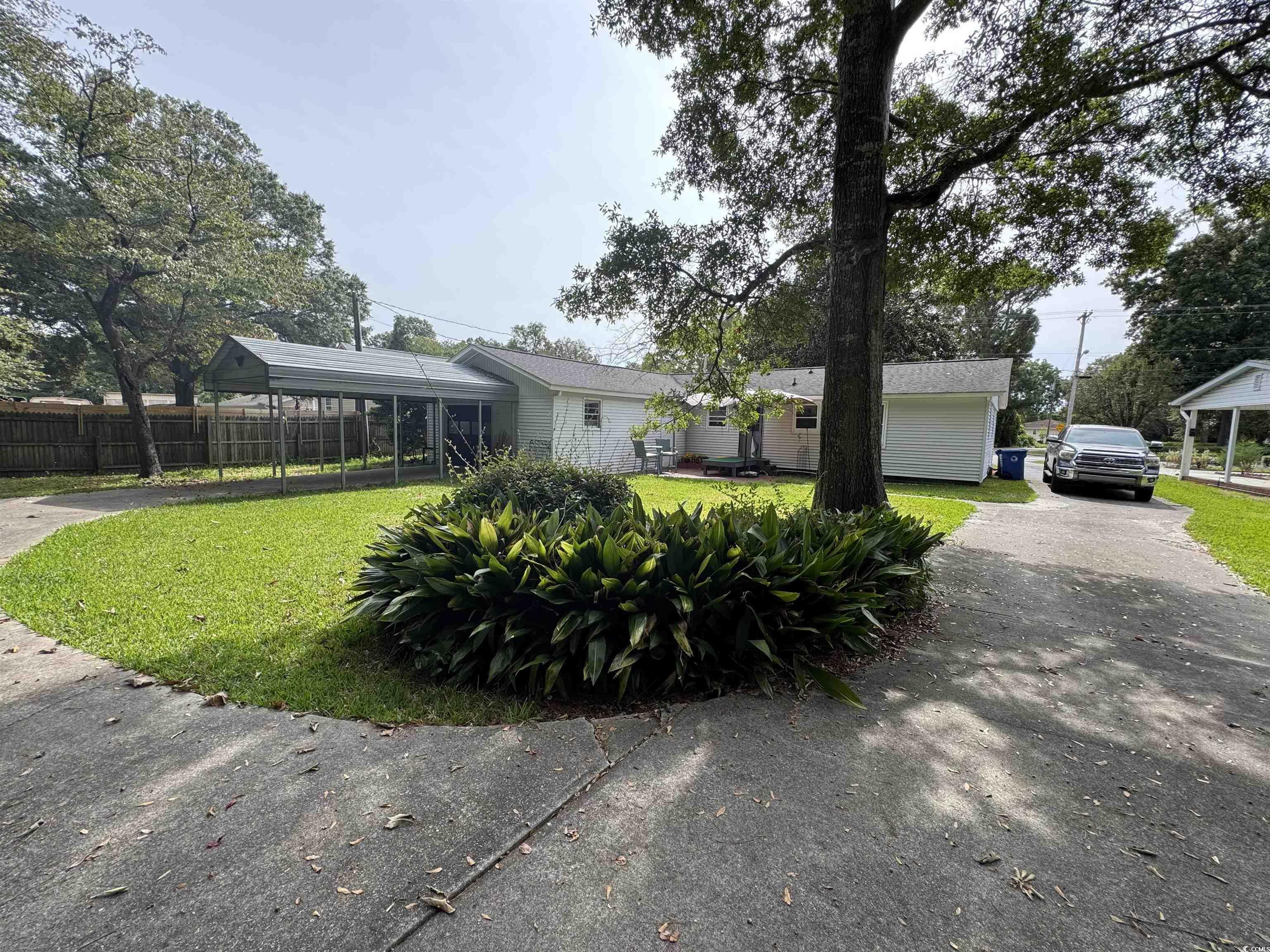 Property Photo:  704 9th Ave. S  SC 29577 