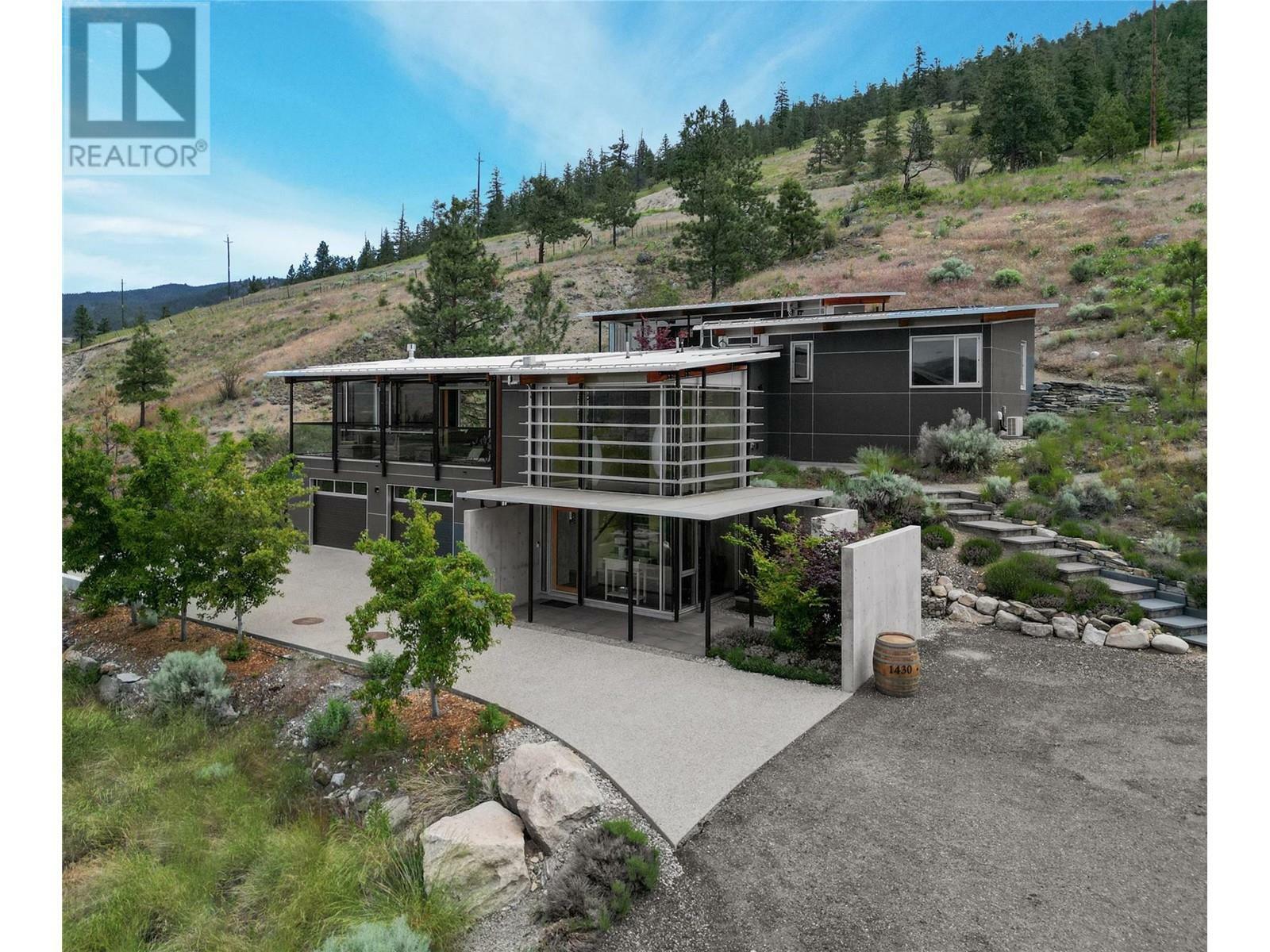 1430 Hillside Avenue  Penticton BC V2A 8T1 photo