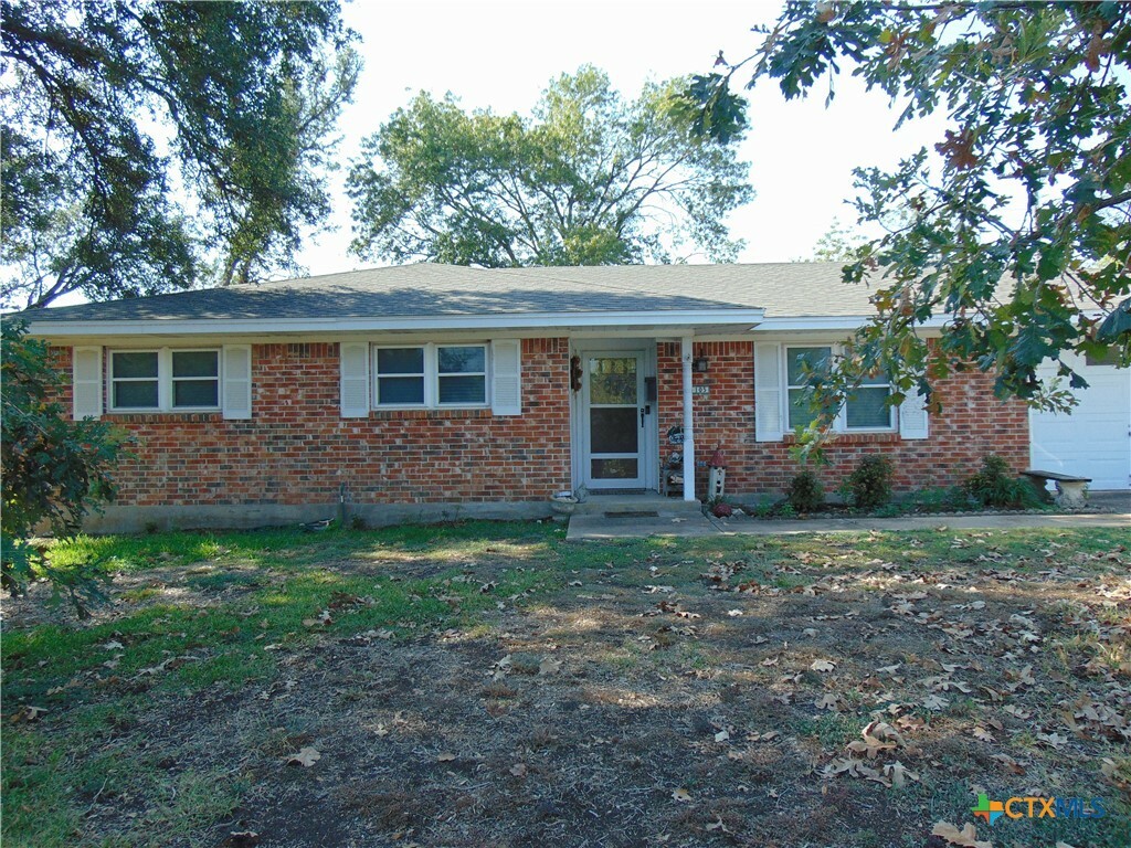 Property Photo:  105 Cole Avenue  TX 76501 