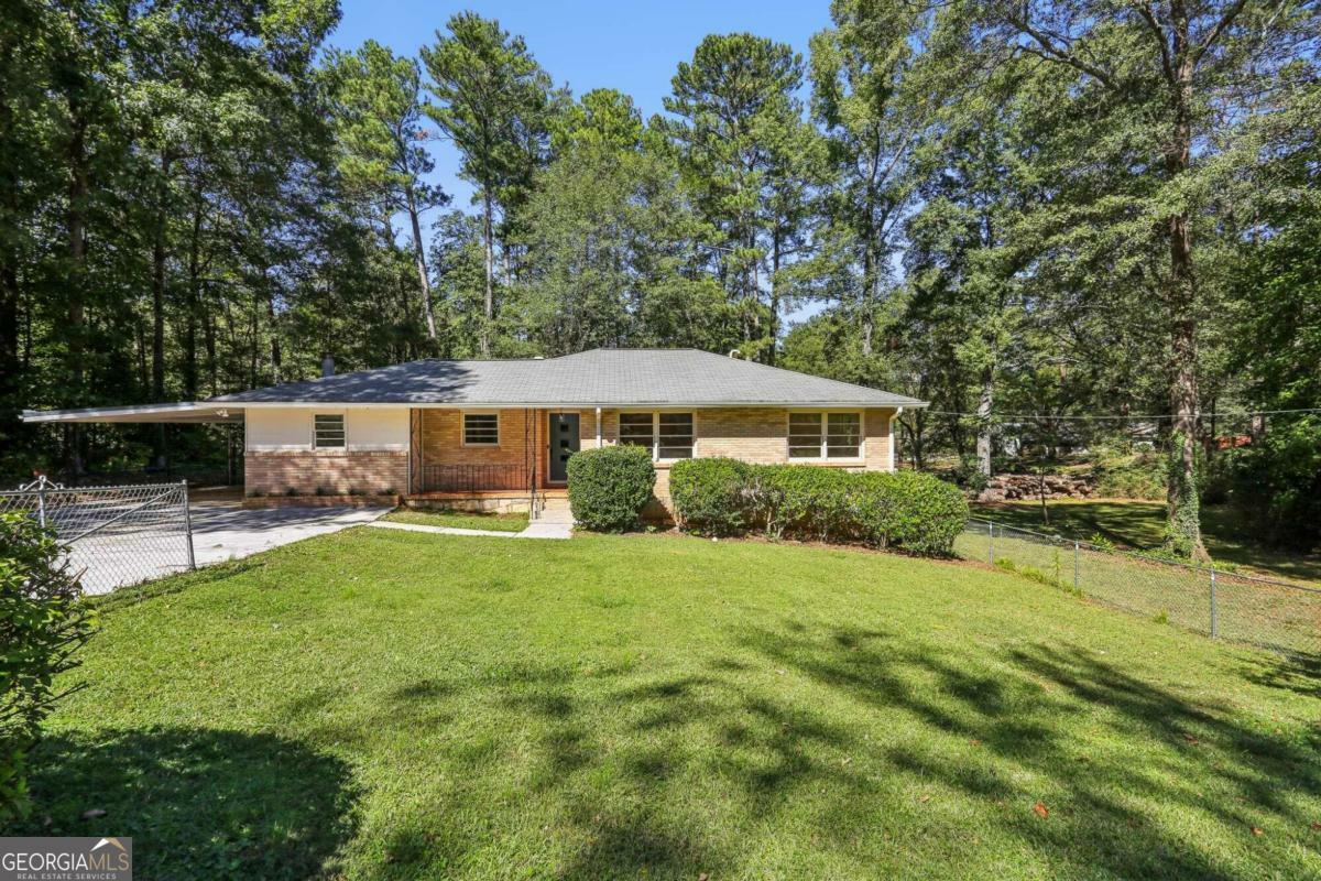 Property Photo:  2588 Harrington Drive  GA 30033 