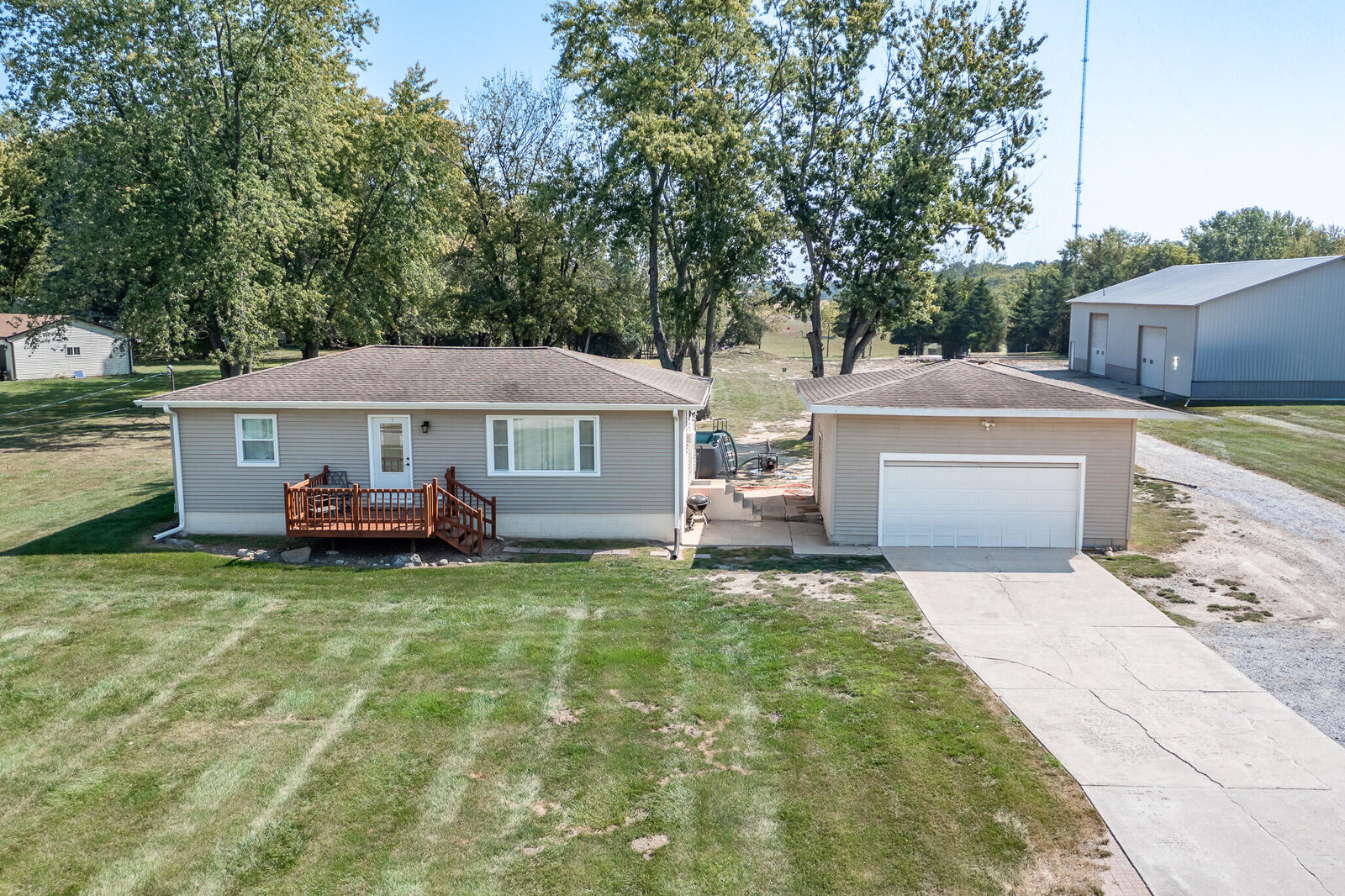 Property Photo: 14615 Reeder Road IN 46307