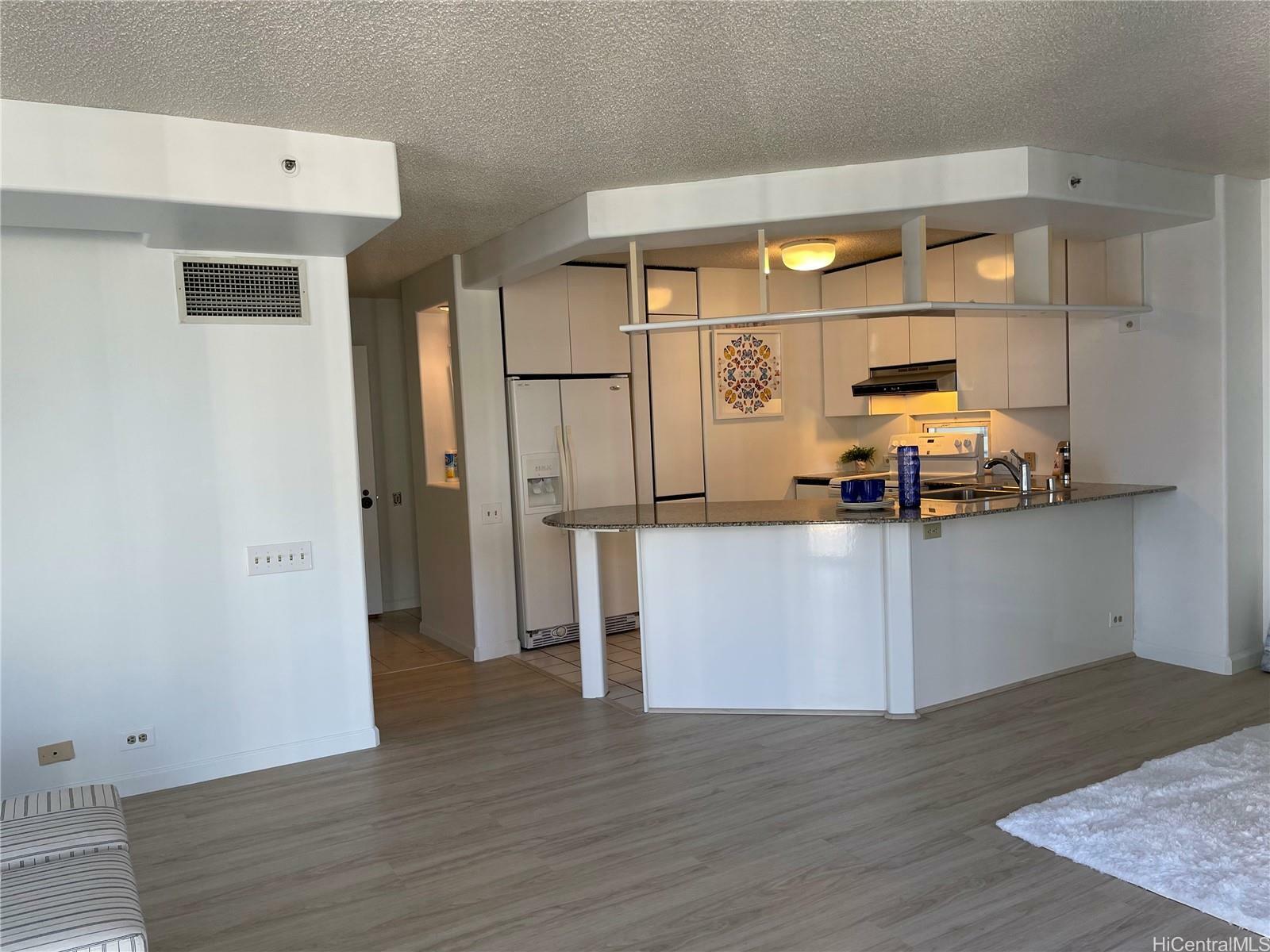 Property Photo:  1212 Nuuanu Avenue 3001  HI 96817 