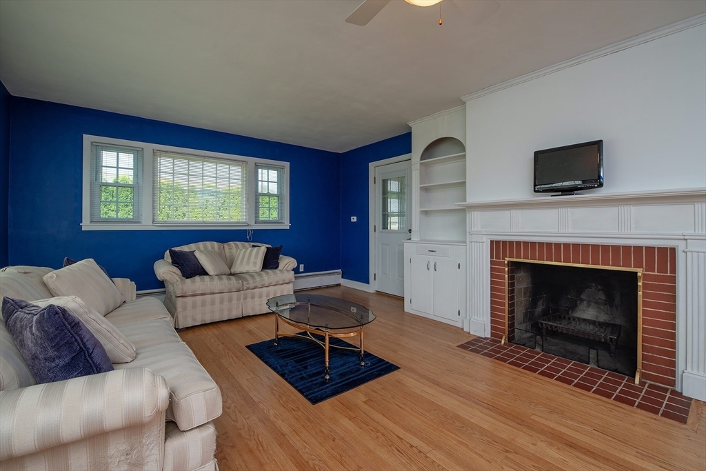 Property Photo:  648 Chapin St  MA 01056 