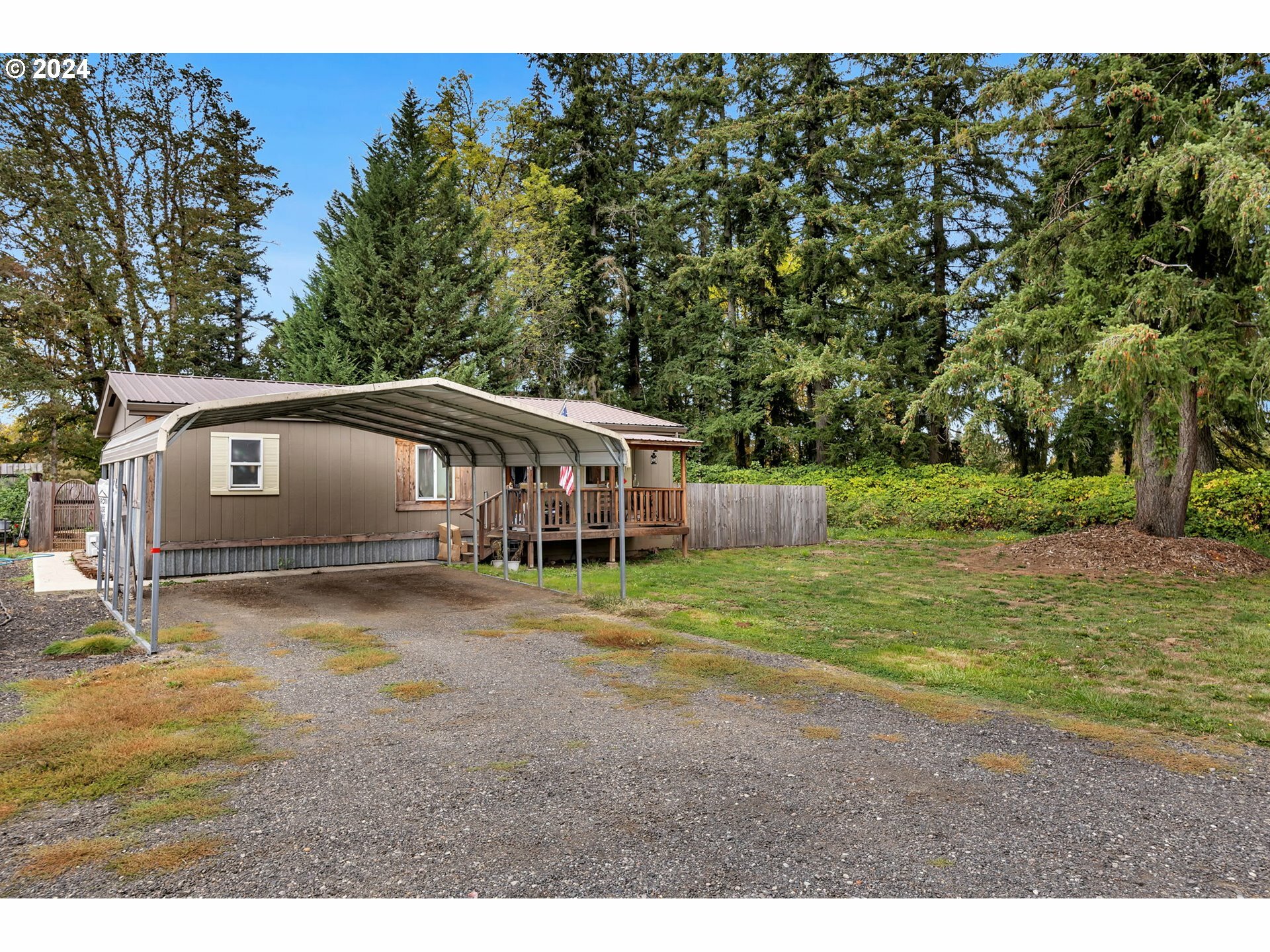 Property Photo:  15404 NE 119th St  WA 98606 