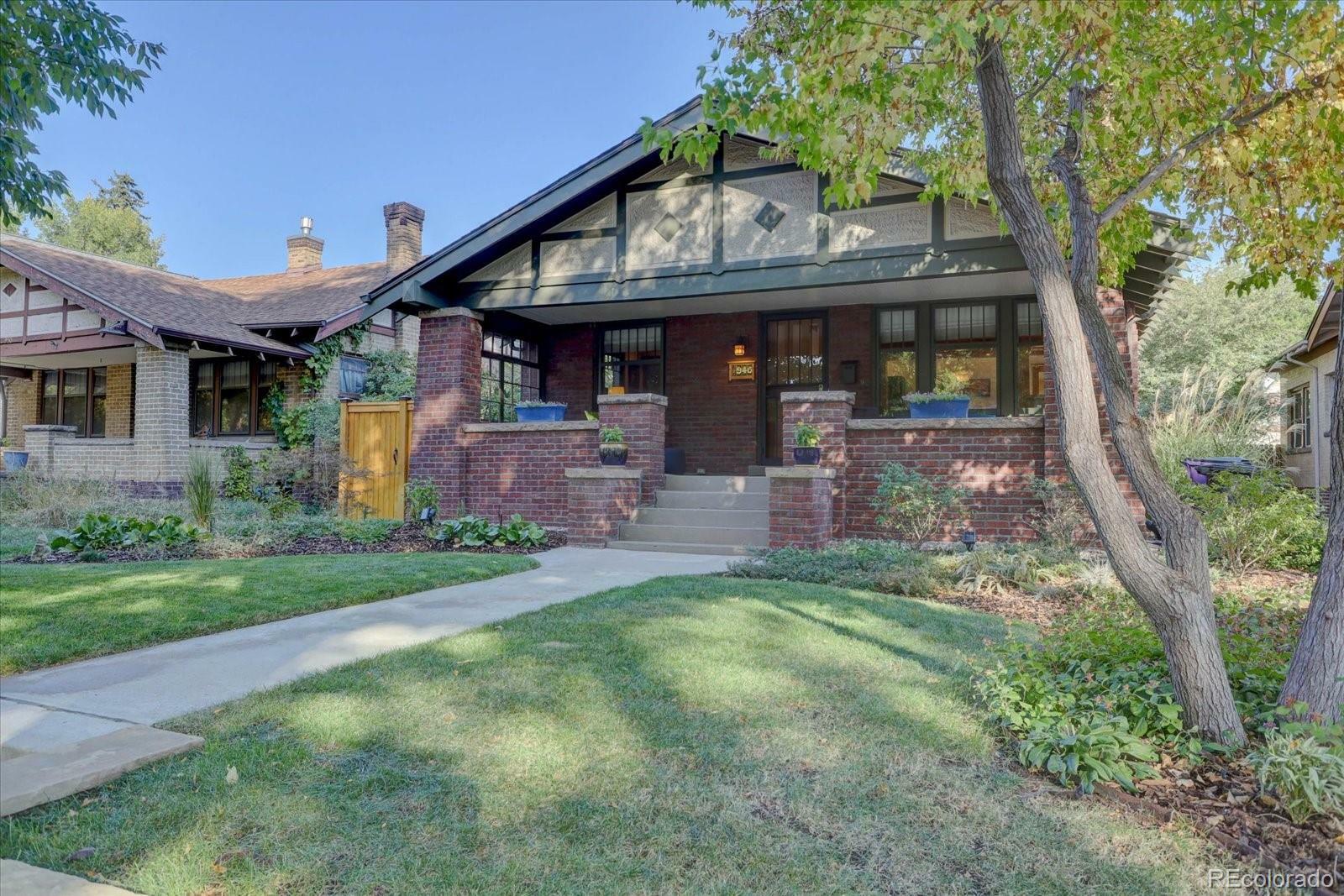 Property Photo:  946 N Steele Street  CO 80206 