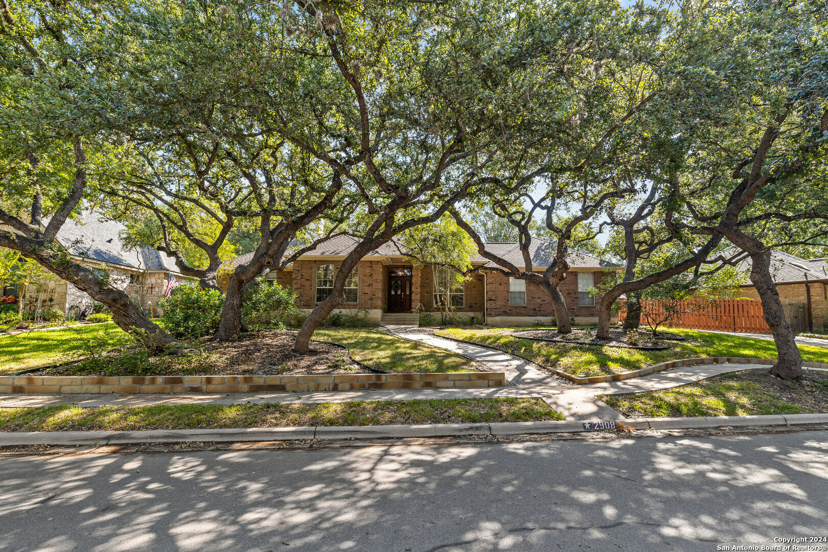 Property Photo:  2908 Bent Tree Dr  TX 78154 