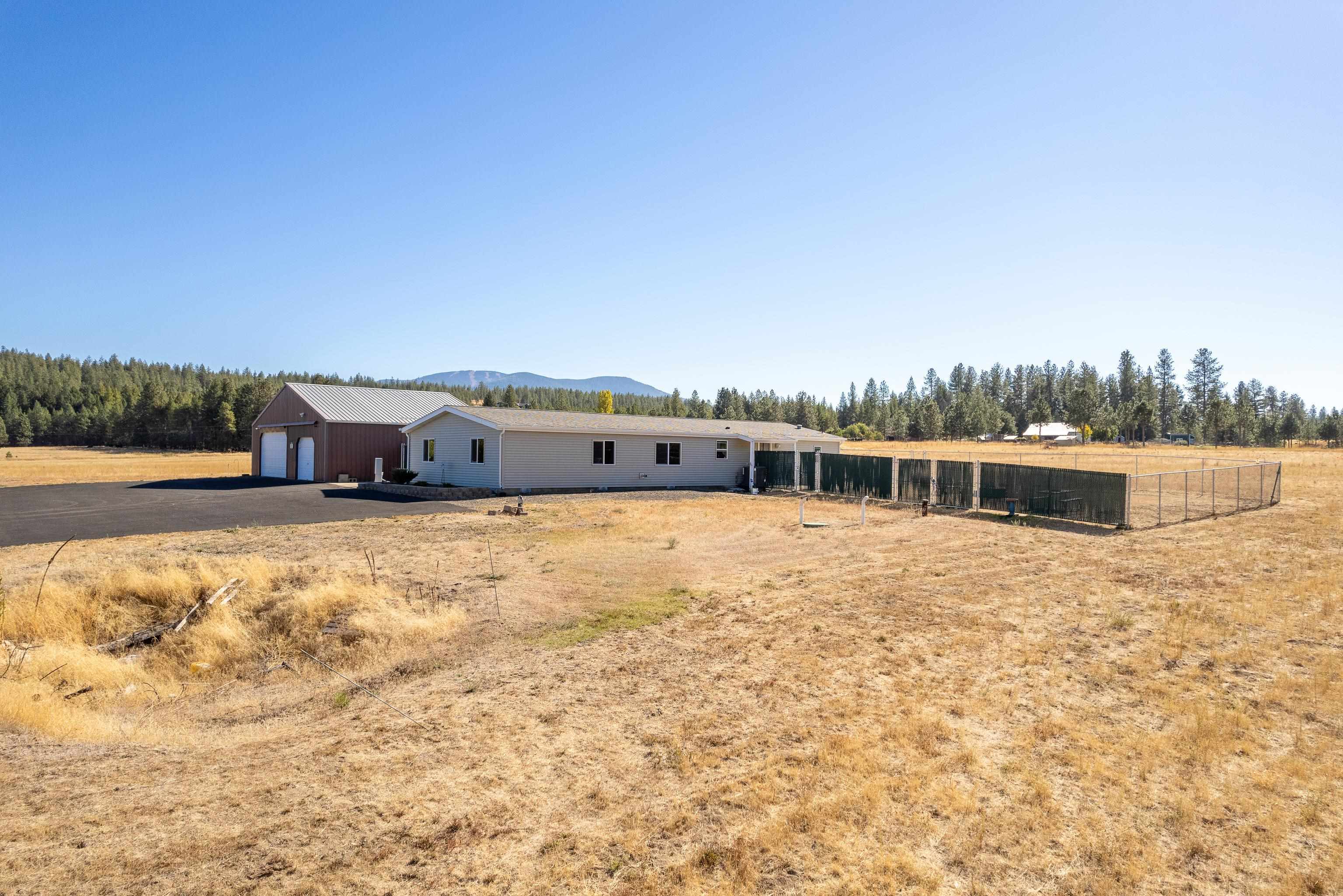 34817 N Elk-Chattaroy Rd  Elk WA 99009-9624 photo