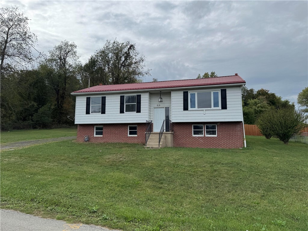 Property Photo: 122 5th Ave. PA 15401