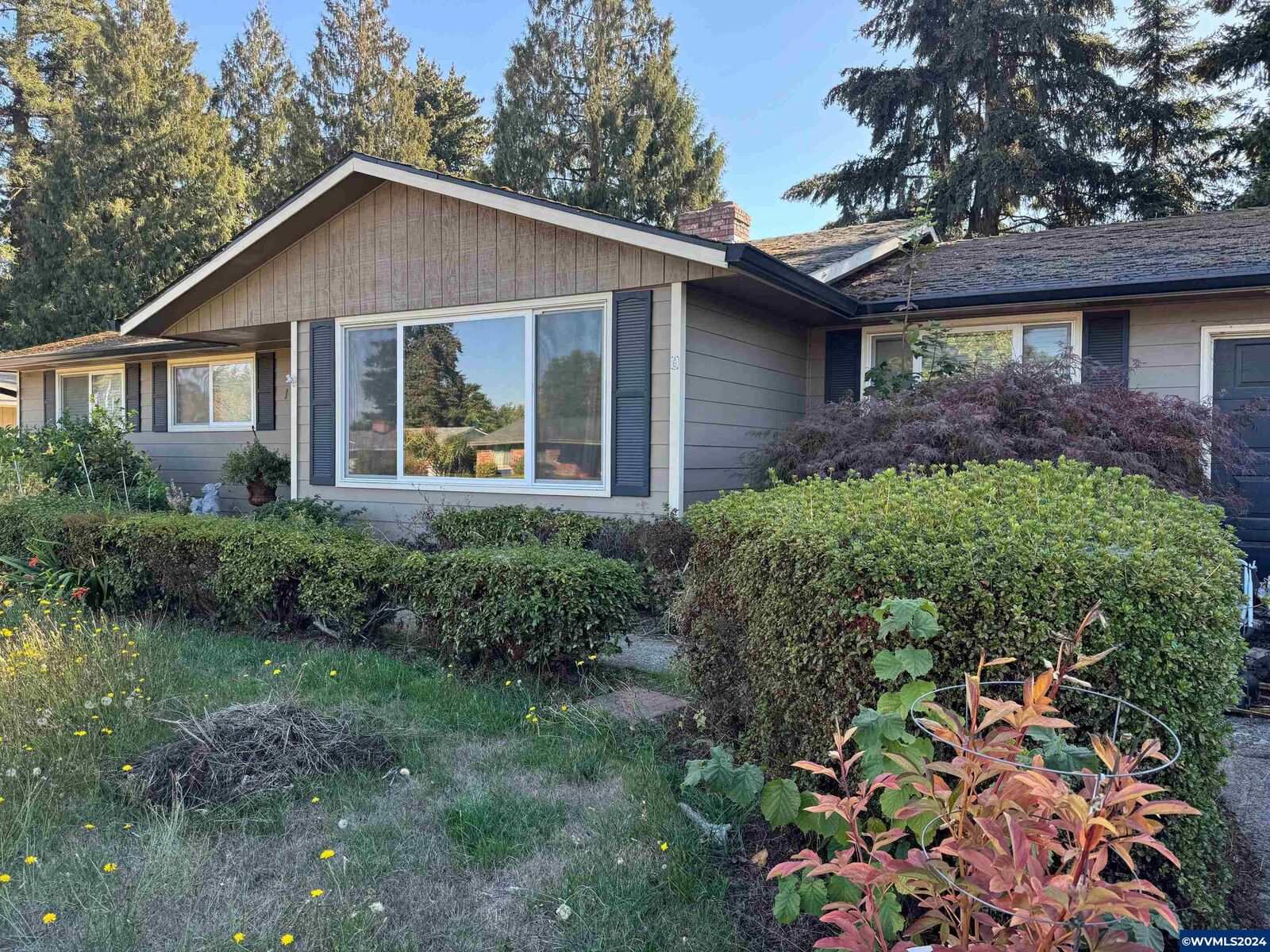 Property Photo:  1050  Lockhaven Dr NE  OR 97303 