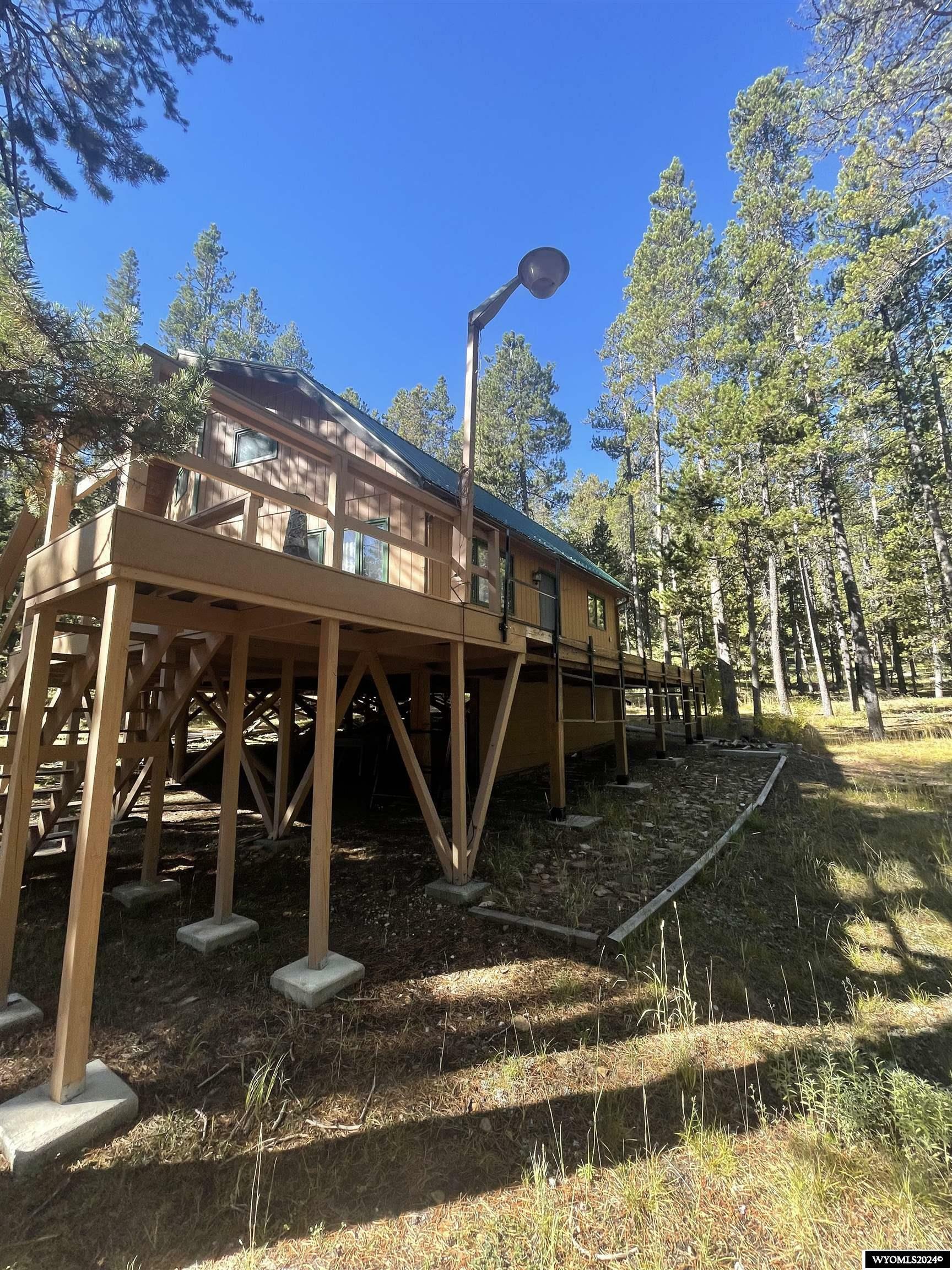 Property Photo:  1695 East End Road  WY 82601 