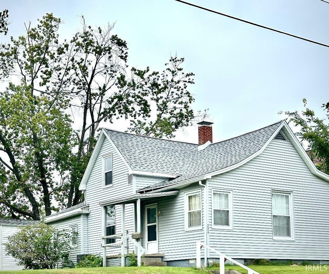 Property Photo:  324 S Race Street  IN 47670 