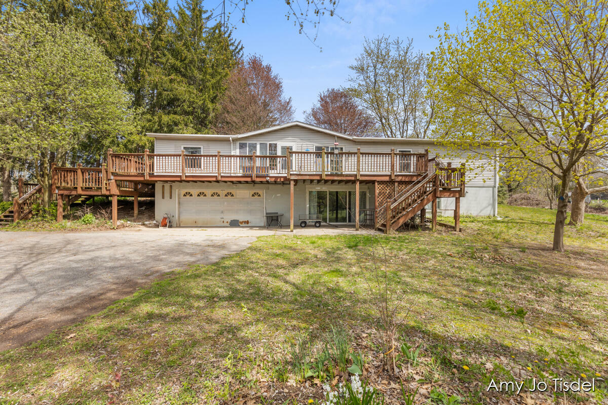 Property Photo:  7210 Belding Road NE  MI 49341 