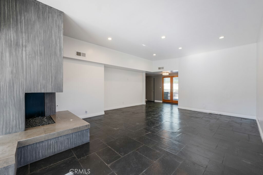 Property Photo:  3750 Crownridge Drive  CA 91403 