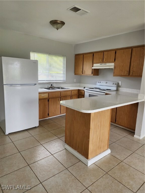 Property Photo:  4727 28th Street SW  FL 33973 