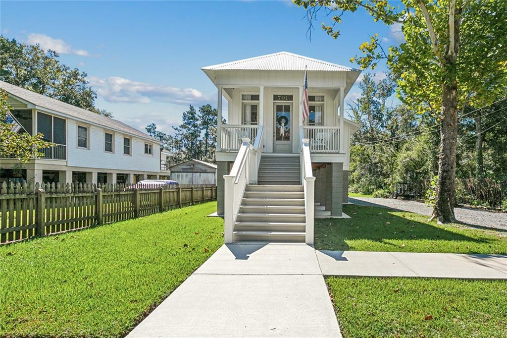 Property Photo:  701 Morgan Street  LA 70447 