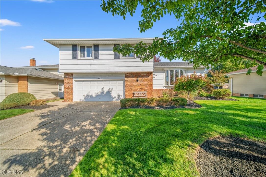 Property Photo:  6353 Dunfield Drive  OH 44143 