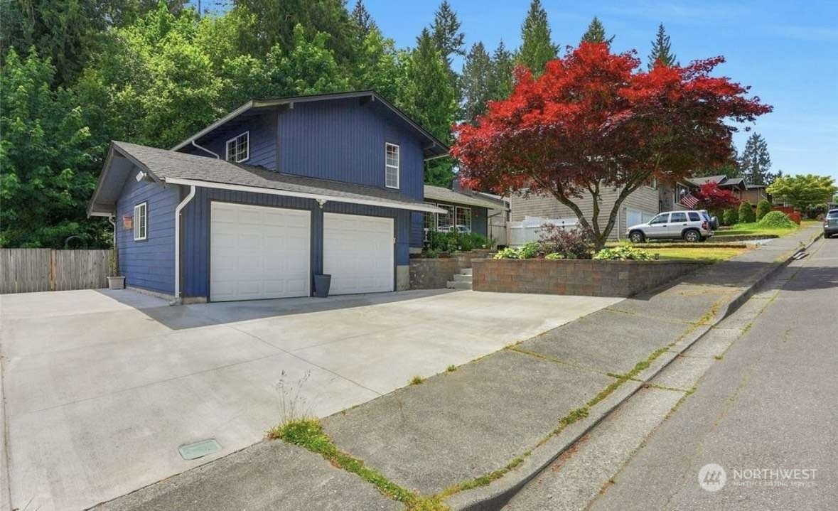 Property Photo:  2802 Forest View Drive  WA 98203 