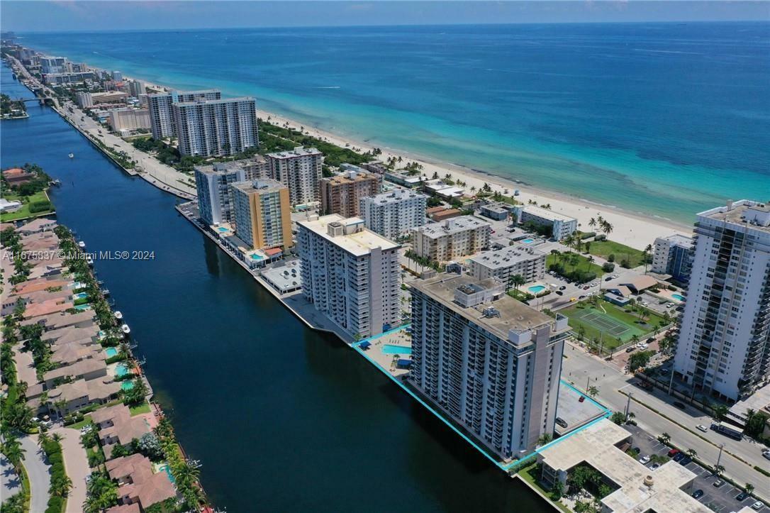 Property Photo:  1600 S Ocean Dr 17C  FL 33019 