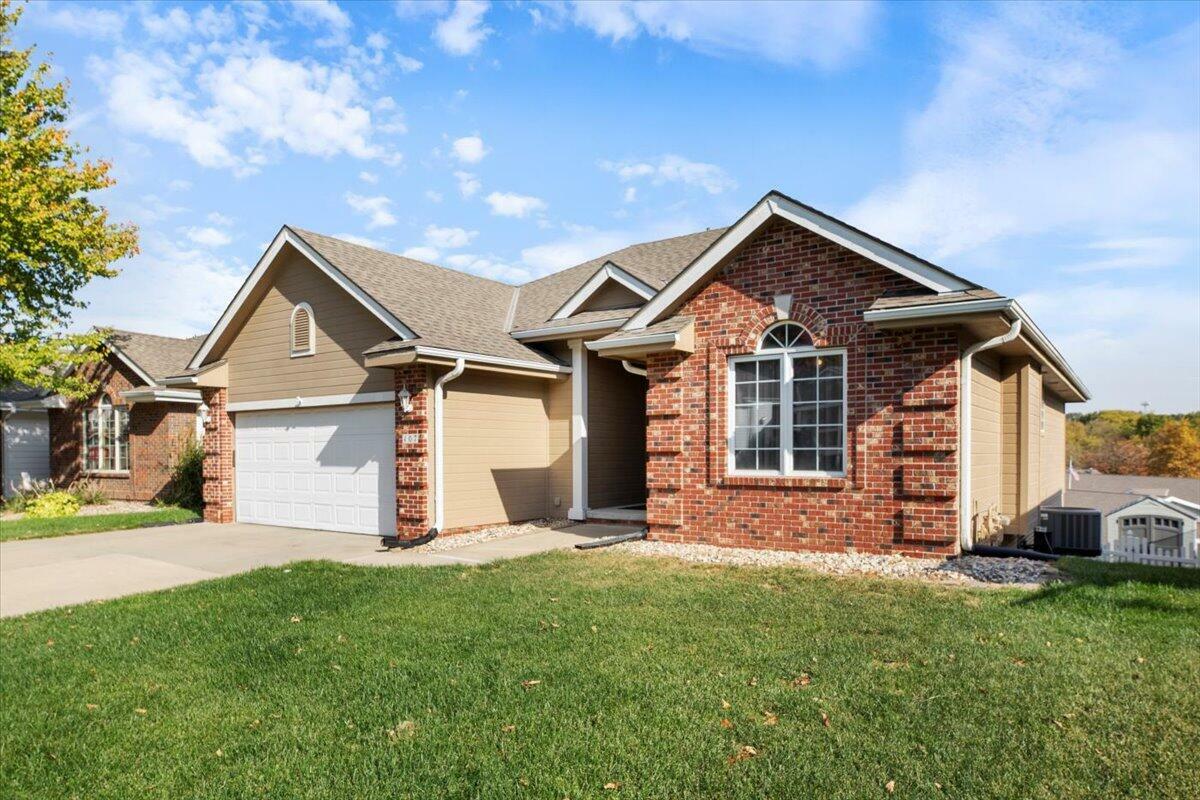 Property Photo:  107 Antioch Drive  IA 51503 