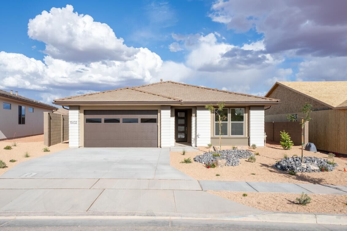 Property Photo:  1502 N Daylight St #95  UT 84780 