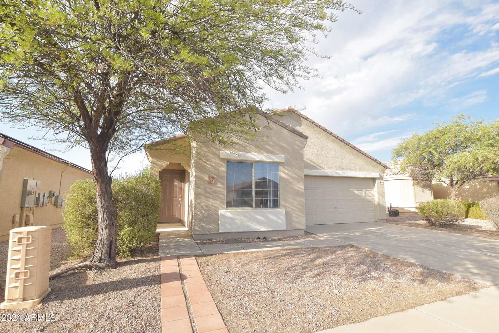 Property Photo: 368 W Phantom Drive AZ 85122