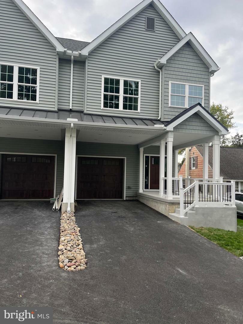 Property Photo:  822 Potter Avenue  PA 19312 