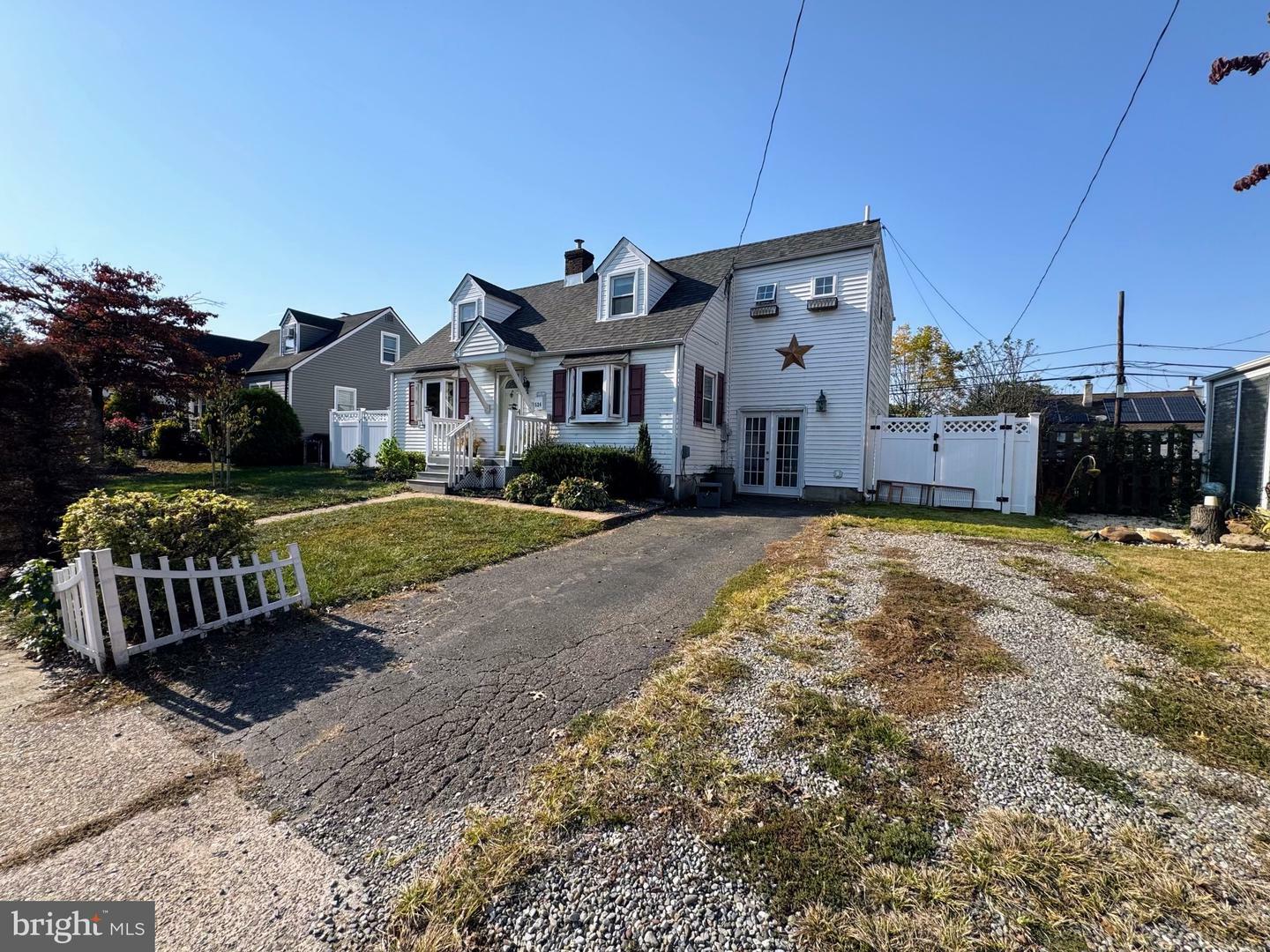 Property Photo:  524 Hillcrest Avenue  PA 19067 