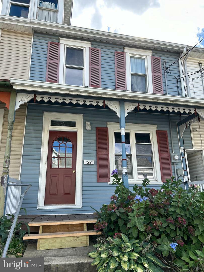 Property Photo:  26 W Smith Street  PA 19562 